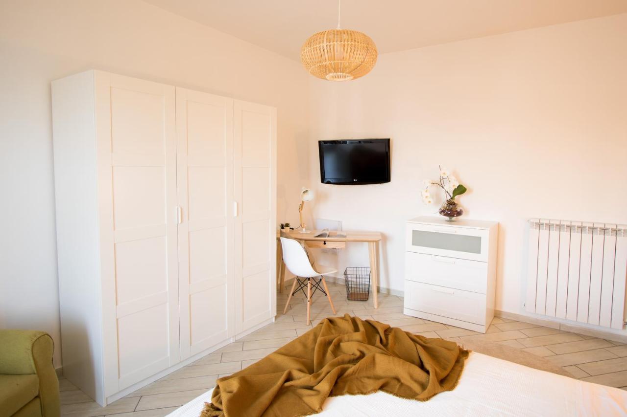 Casa Vivienne Apartment San Vitaliano ภายนอก รูปภาพ
